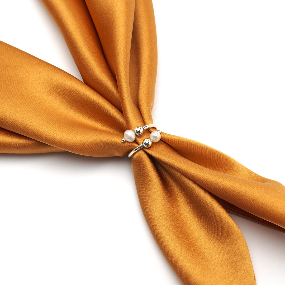 AA-053 Srebrna apaszetka z perami (pr. 925)